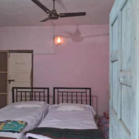 Savitri Cottage آليباغ المظهر الخارجي الصورة