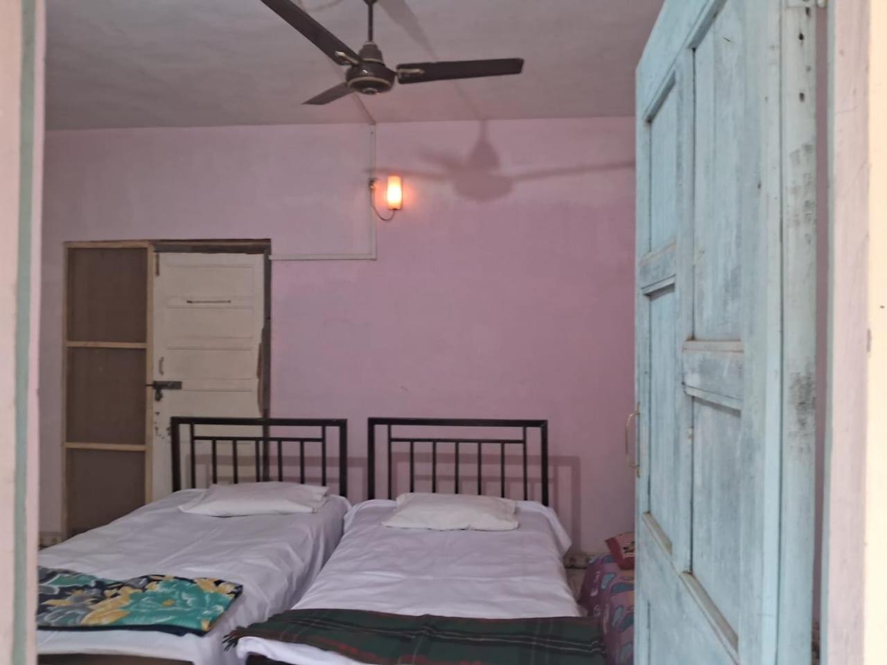 Savitri Cottage آليباغ المظهر الخارجي الصورة