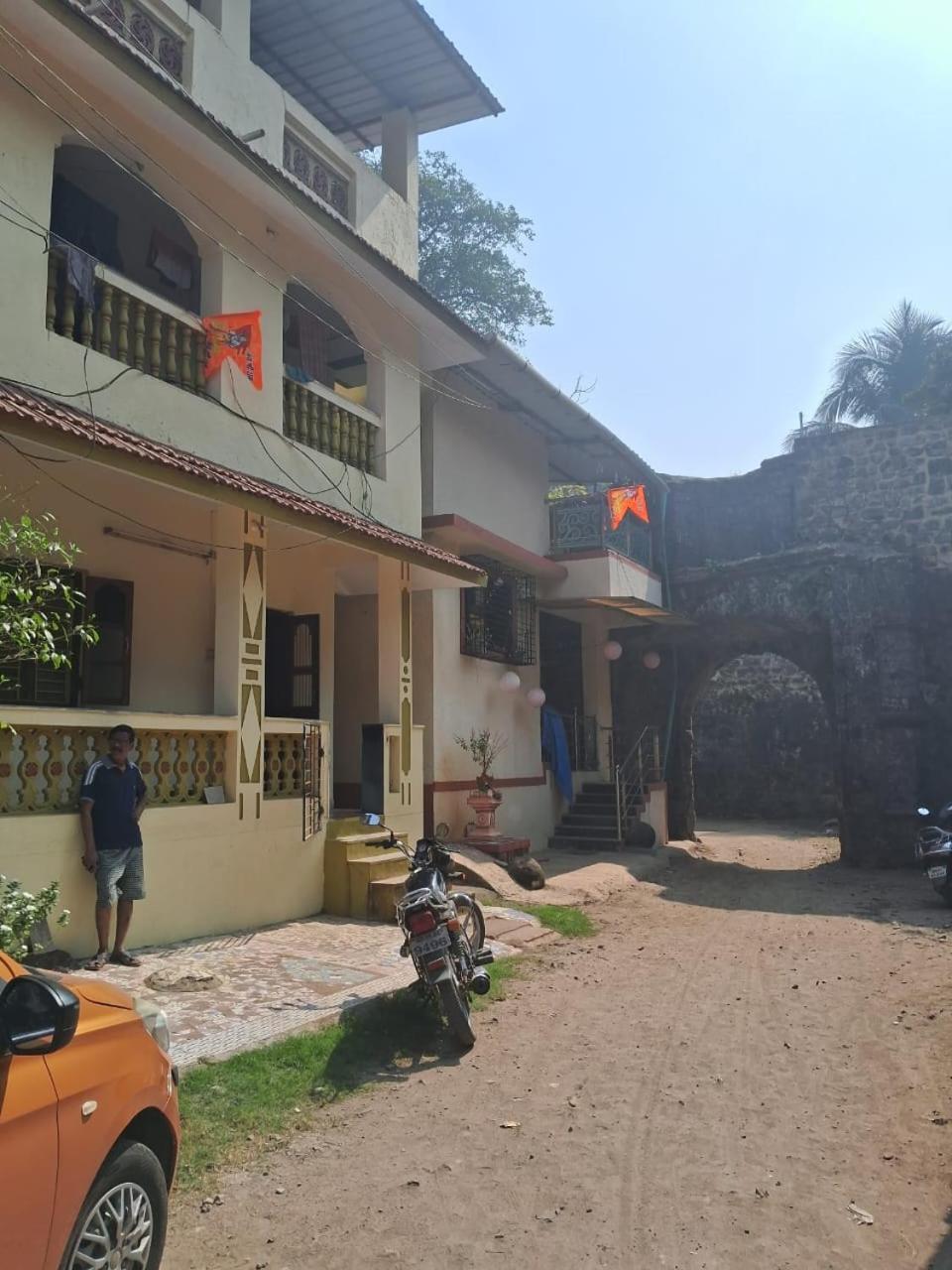 Savitri Cottage آليباغ المظهر الخارجي الصورة
